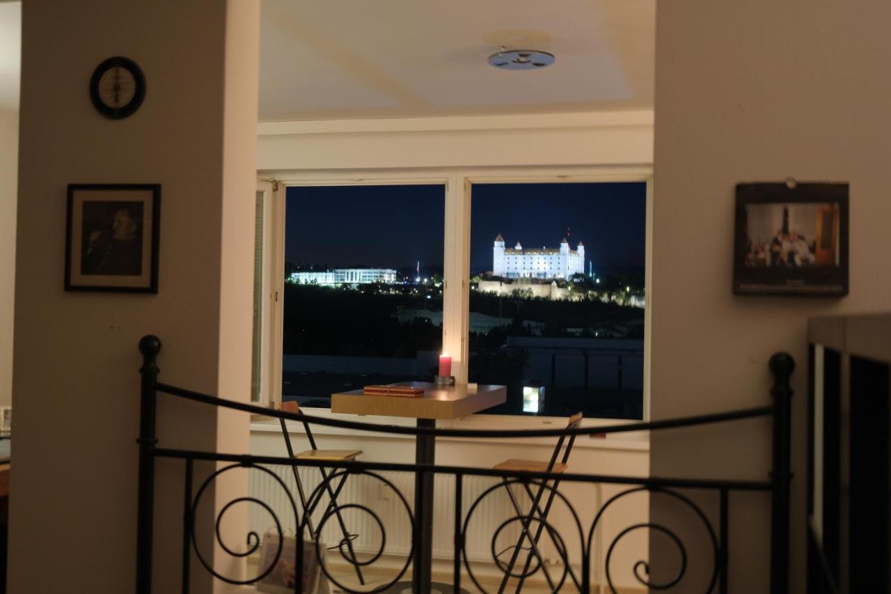 Studio With A View Of The Center Of Bratislava Exterior foto